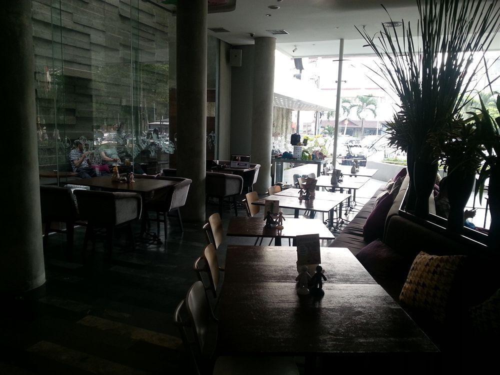 Artotel Thamrin Hotel