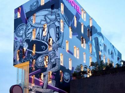 Hotel Artotel Thamrin 3*