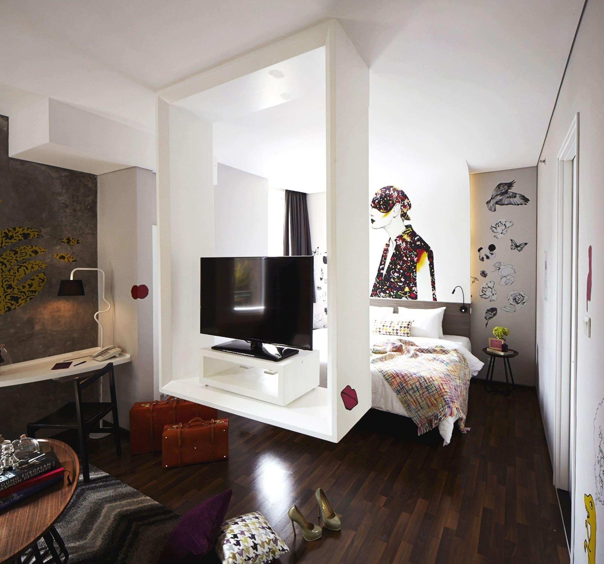 Artotel Thamrin 3*